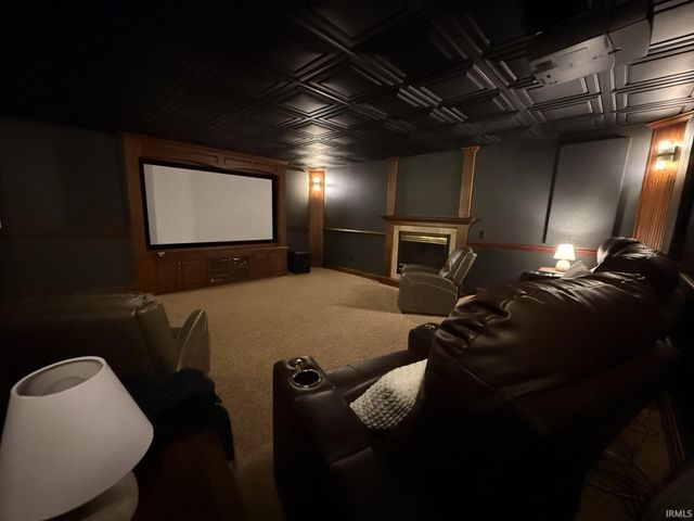 10070 Butternut Drive, Middlebury, IN 46540