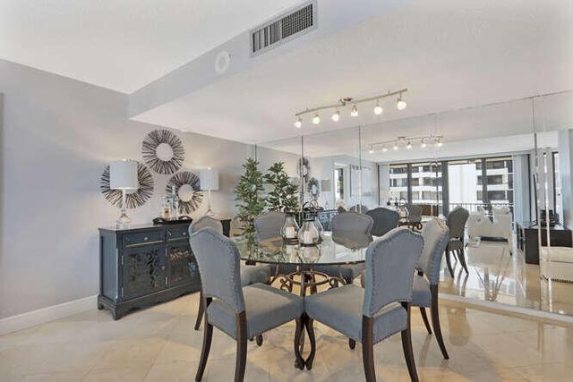 4200 N Ocean Drive 2-903, Singer Island, FL 33404