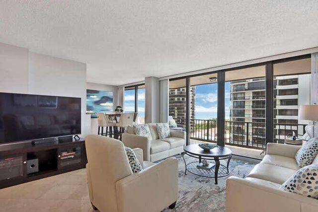 4200 N Ocean Drive 2-903, Singer Island, FL 33404