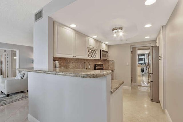 4200 N Ocean Drive 2-903, Singer Island, FL 33404