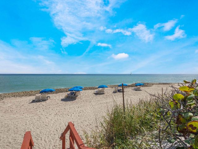 4200 N Ocean Drive 2-903, Singer Island, FL 33404