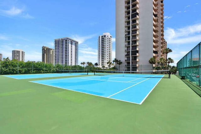 4200 N Ocean Drive 2-903, Singer Island, FL 33404