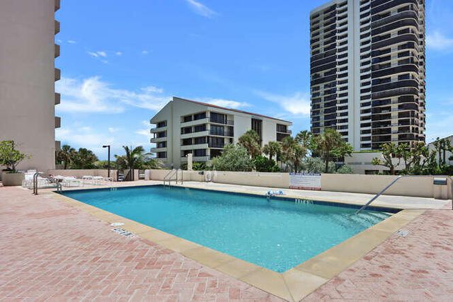 4200 N Ocean Drive 2-903, Singer Island, FL 33404