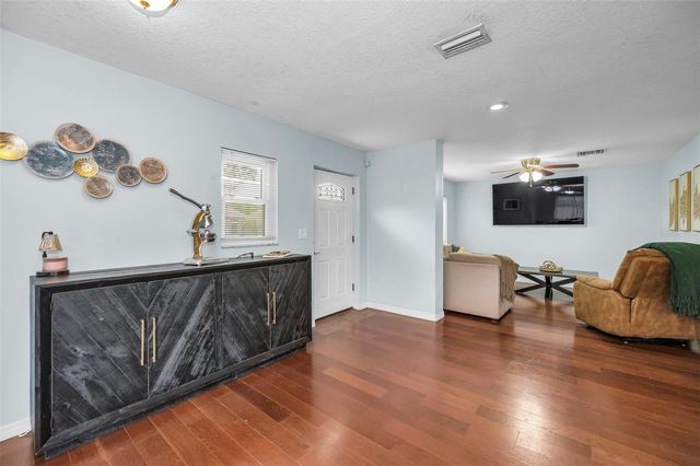 1760 E ORANGESIDE ROAD, Palm Harbor, FL 34683