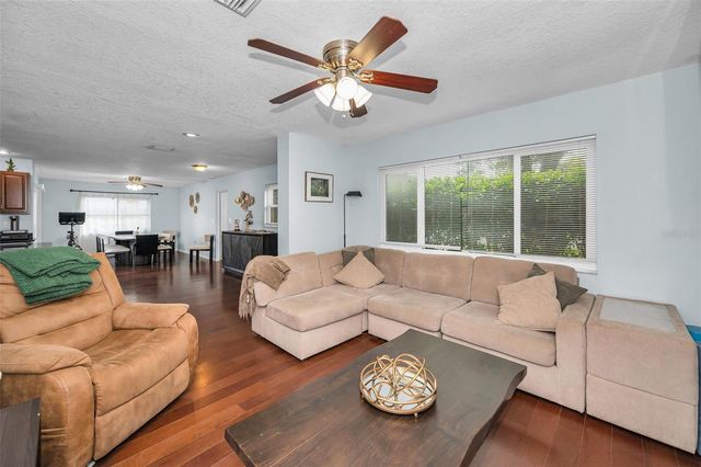 1760 E ORANGESIDE ROAD, Palm Harbor, FL 34683