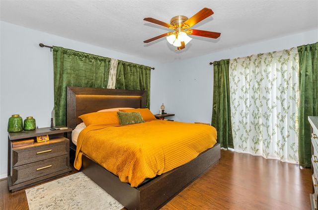 1760 E ORANGESIDE ROAD, Palm Harbor, FL 34683
