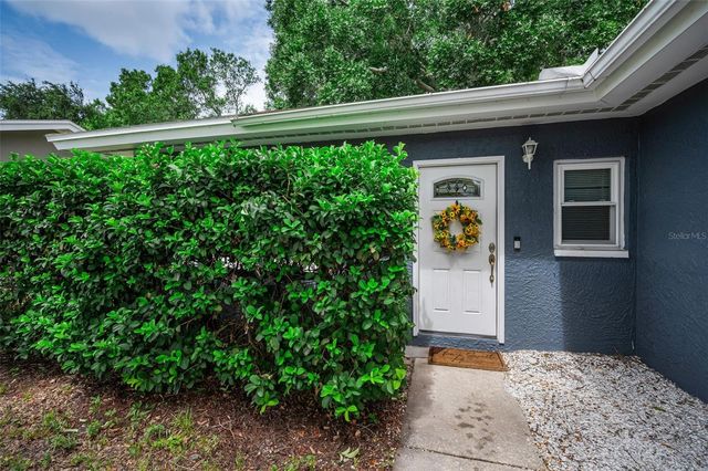 1760 E ORANGESIDE ROAD, Palm Harbor, FL 34683