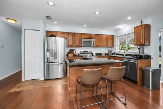 1760 E ORANGESIDE ROAD, Palm Harbor, FL 34683