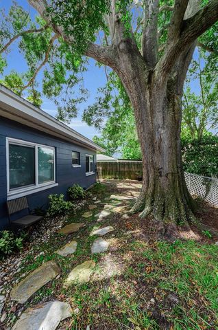 1760 E ORANGESIDE ROAD, Palm Harbor, FL 34683