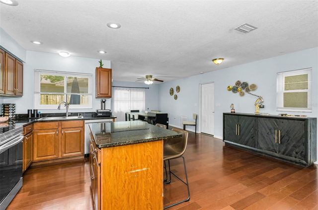 1760 E ORANGESIDE ROAD, Palm Harbor, FL 34683
