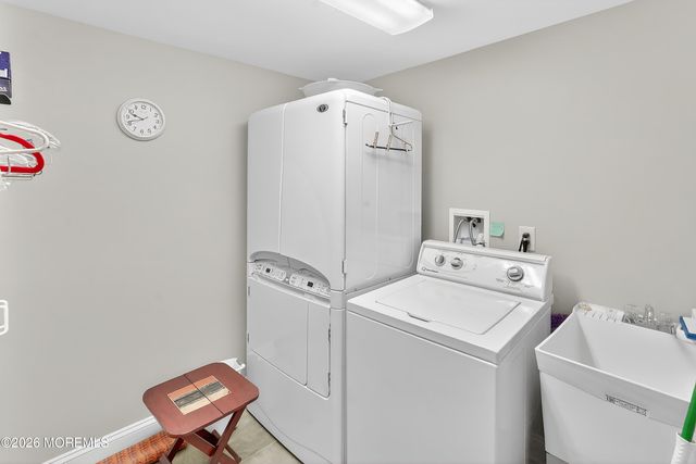 617 Oceanview Road, Brielle, NJ 08730