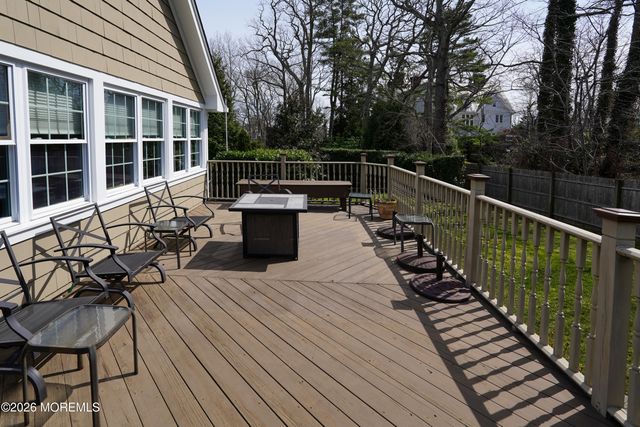 617 Oceanview Road, Brielle, NJ 08730