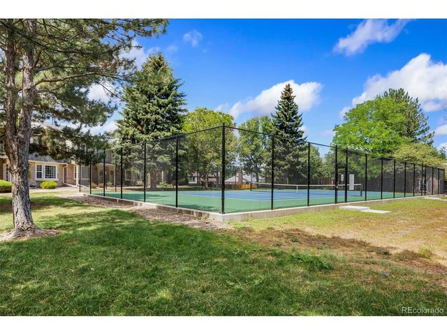 7705 S Cove Cir, Littleton, CO 80122