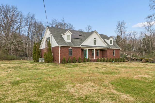 5453 Hillsboro Viola Rd, Manchester, TN 37355