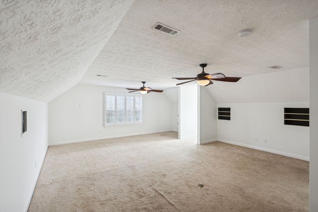 5453 Hillsboro Viola Rd, Manchester, TN 37355