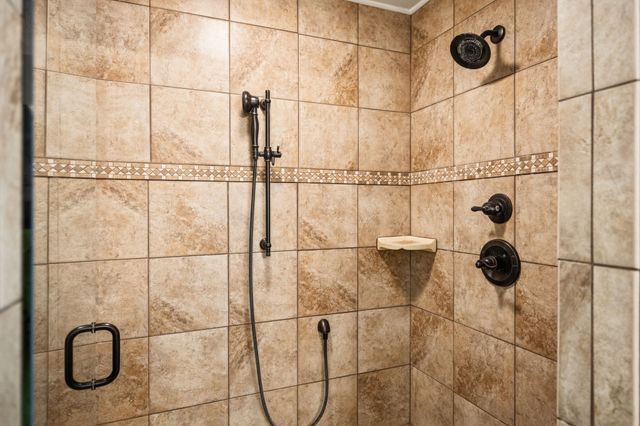 5453 Hillsboro Viola Rd, Manchester, TN 37355