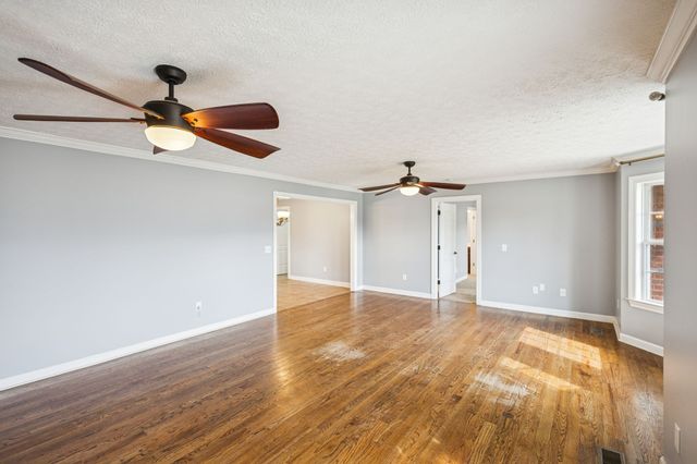 5453 Hillsboro Viola Rd, Manchester, TN 37355