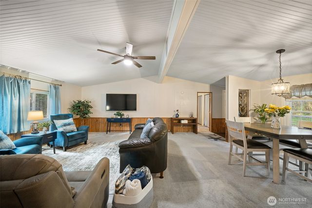 6605 Boston Harbor Road NE, Olympia, WA 98506