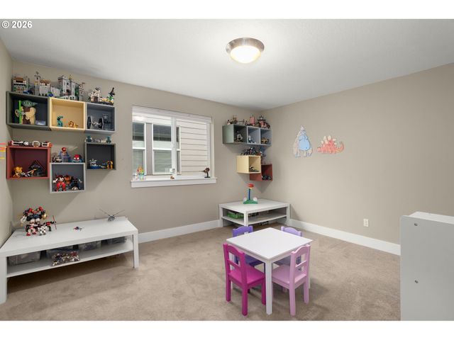 15144 Sw DEEPBROOK Ln, Portland, OR 97224