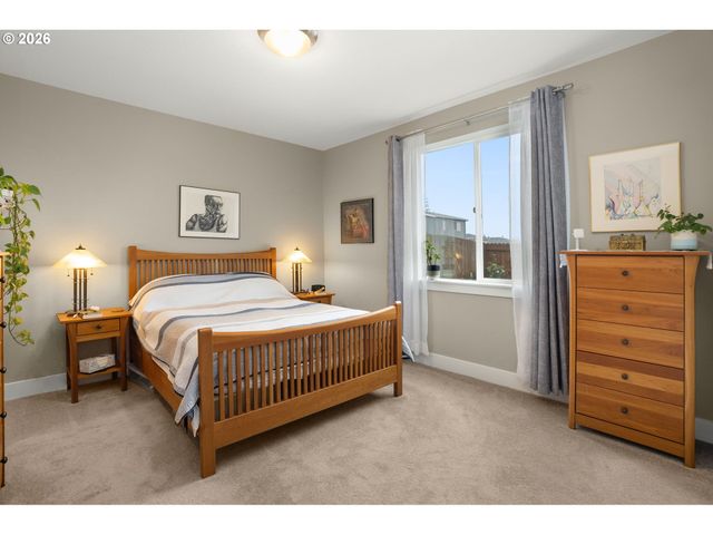 15144 Sw DEEPBROOK Ln, Portland, OR 97224