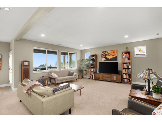 15144 Sw DEEPBROOK Ln, Portland, OR 97224