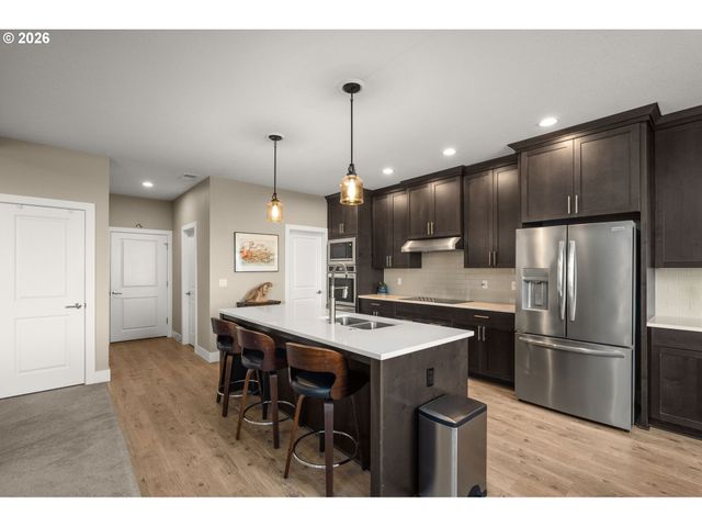 15144 Sw DEEPBROOK Ln, Portland, OR 97224