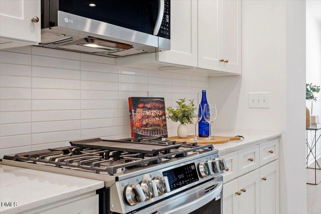 6419 Tanner Oak Lane, Raleigh, NC 27613