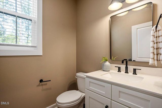 6419 Tanner Oak Lane, Raleigh, NC 27613