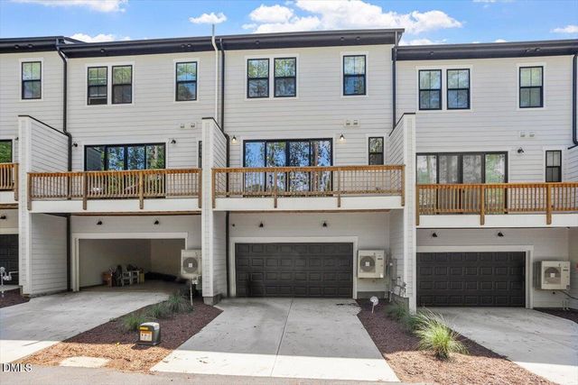 6419 Tanner Oak Lane, Raleigh, NC 27613