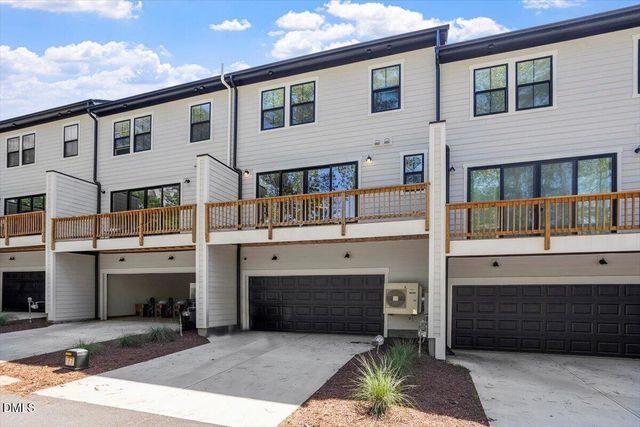 6419 Tanner Oak Lane, Raleigh, NC 27613