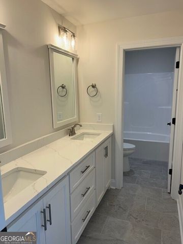 124 Camden Trace, Macon, GA 31210