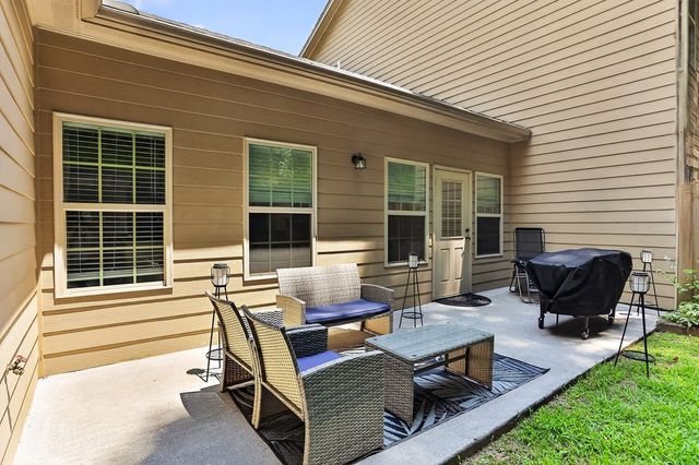 198 Towne Villas Drive, Jasper, GA 30143