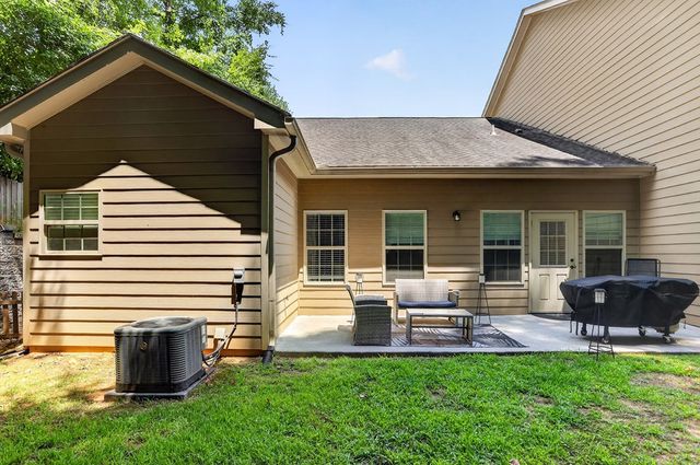 198 Towne Villas Drive, Jasper, GA 30143