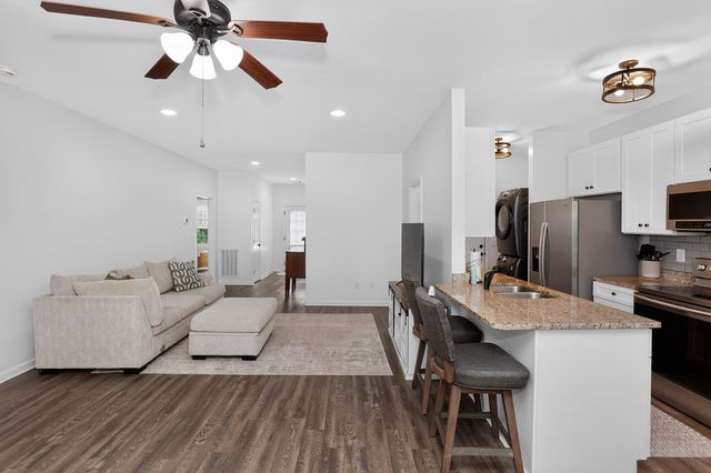 198 Towne Villas Drive, Jasper, GA 30143