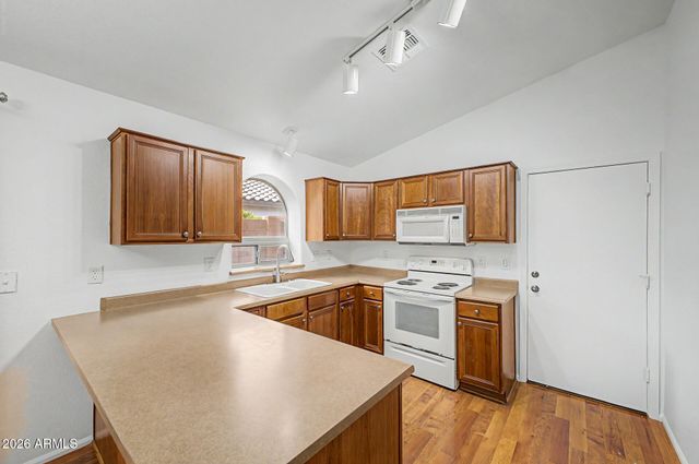 15745 W LATHAM Street, Goodyear, AZ 85338