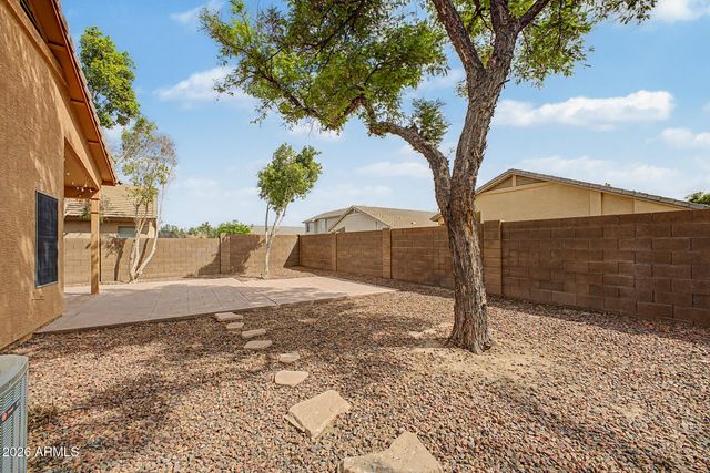 15745 W LATHAM Street, Goodyear, AZ 85338