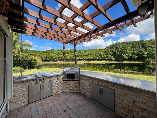 3809 W Eagle Ct 3809, Weston, FL 33331