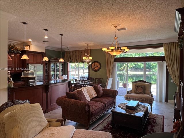 3809 W Eagle Ct 3809, Weston, FL 33331