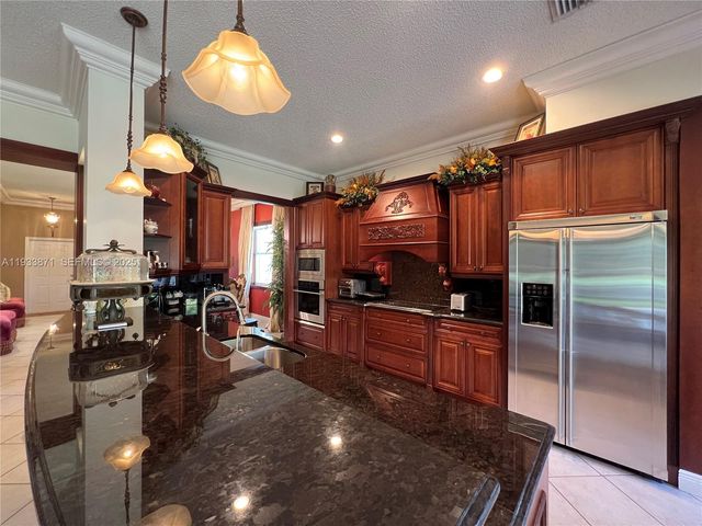 3809 W Eagle Ct 3809, Weston, FL 33331