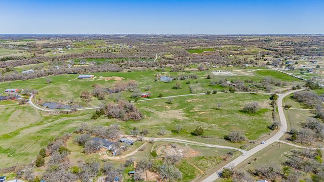 178 County Road 4372, Decatur, TX 76023