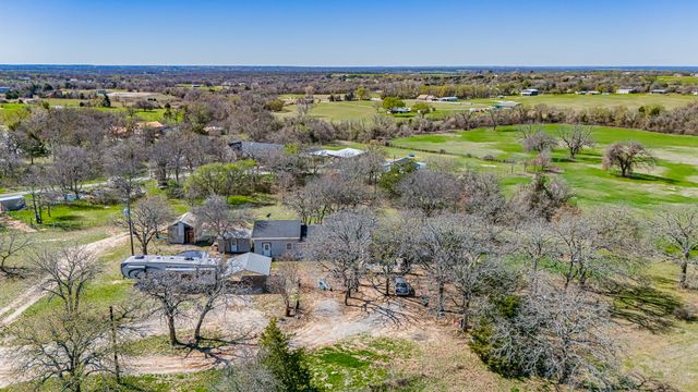 178 County Road 4372, Decatur, TX 76023