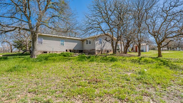 178 County Road 4372, Decatur, TX 76023