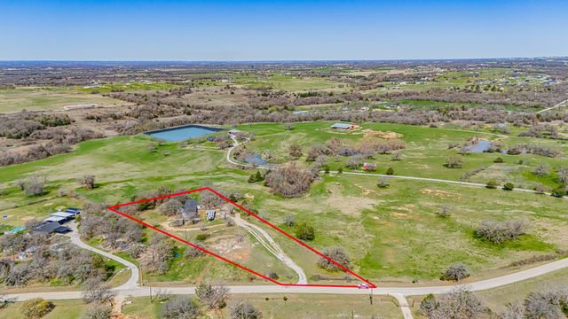 178 County Road 4372, Decatur, TX 76023