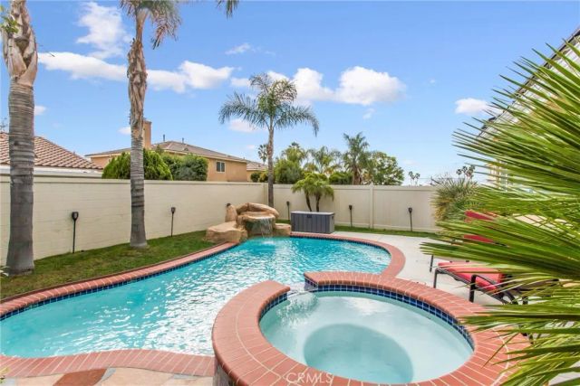 31025 Quarry, Mentone, CA 92359