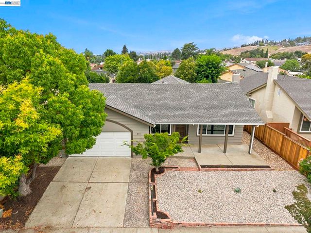 801 Lippert Ave, Fremont, CA 94539