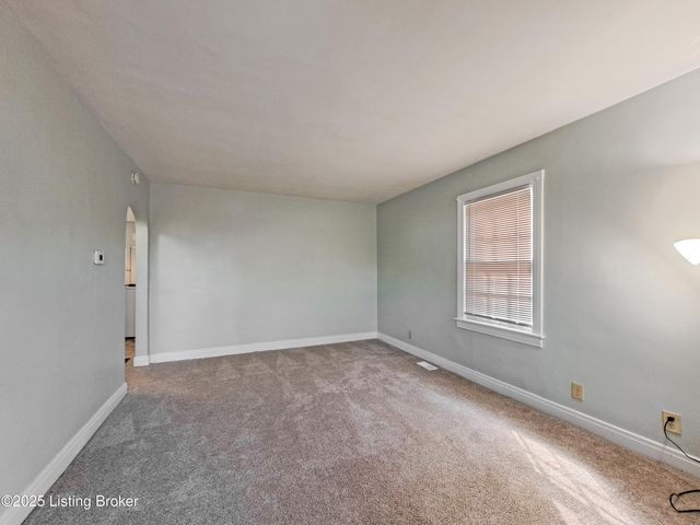 3009 Montana Ave, Louisville, KY 40208