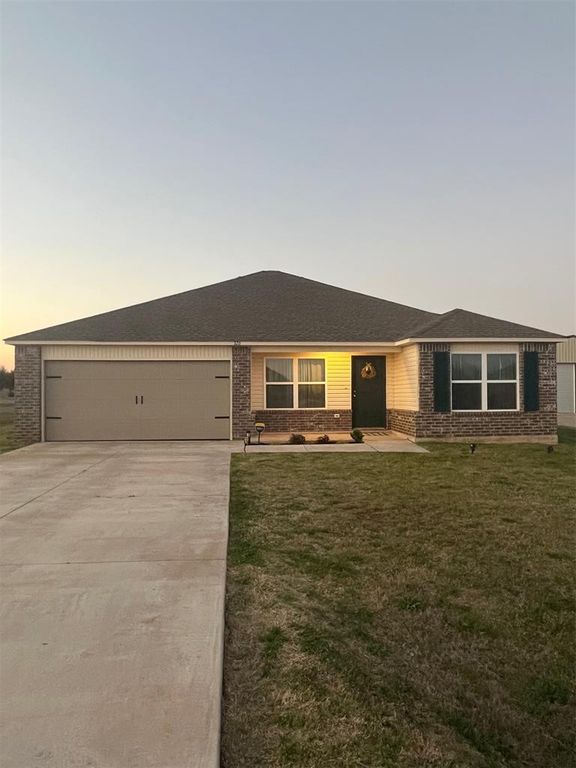 326 Starlight Drive, Shawnee, OK 74804