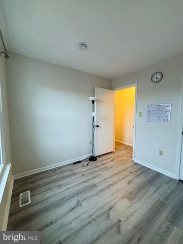 3633 MCDOWELL CT, Dumfries, VA 22026