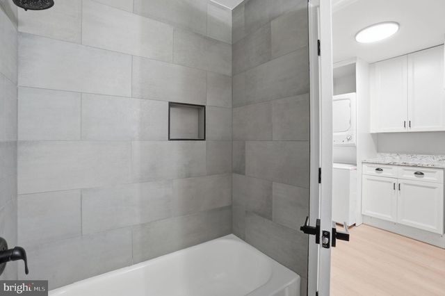 1250 QUEEN ST NE, Washington, DC 20002