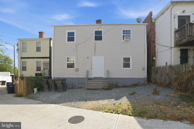 1250 QUEEN ST NE, Washington, DC 20002